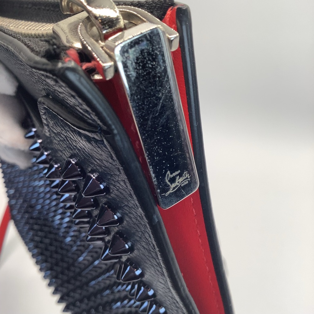 Christian Louboutin Convertible Skypouch Clutch Grained Calfskin Leather - EUC - Picture 14 of 16